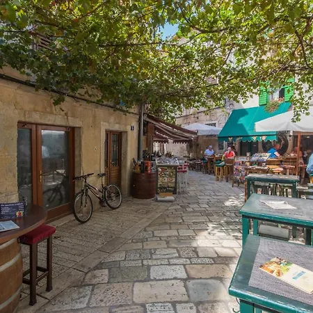 Oliveto Apartman Poreč