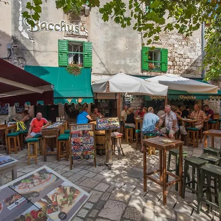 Oliveto Poreč